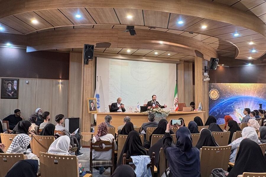  دومین همایش ملی آقای نادر - سالگرد سوم در دانشگاه تهران